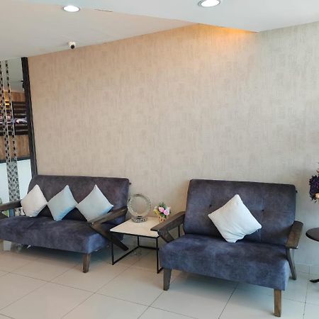 Bg Business Hotel Bukit Mertajam Exterior foto