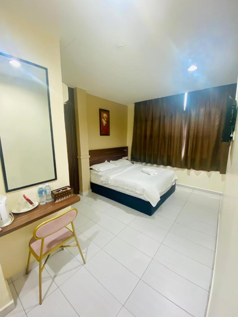 Bg Business Hotel Bukit Mertajam Exterior foto